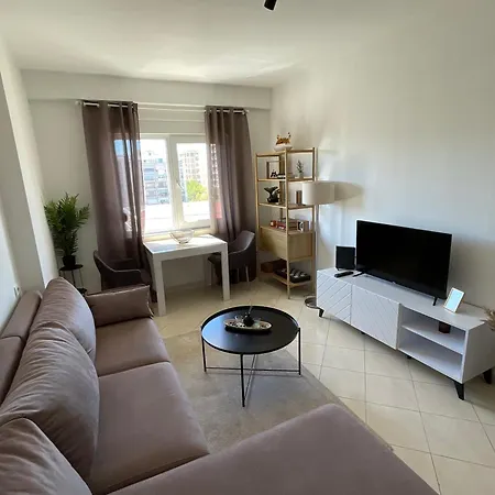 Sunny Appartamento Durrës